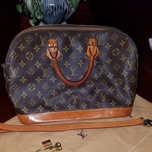 Authentic Louis Vuitton Alma PM